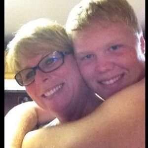 Meet your Posher, Stacy